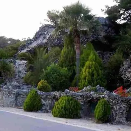The Other Side Of The Island By Patitiri Country house